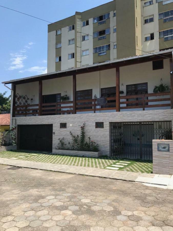Pousada Central Nany Jaraguá do Sul Екстериор снимка